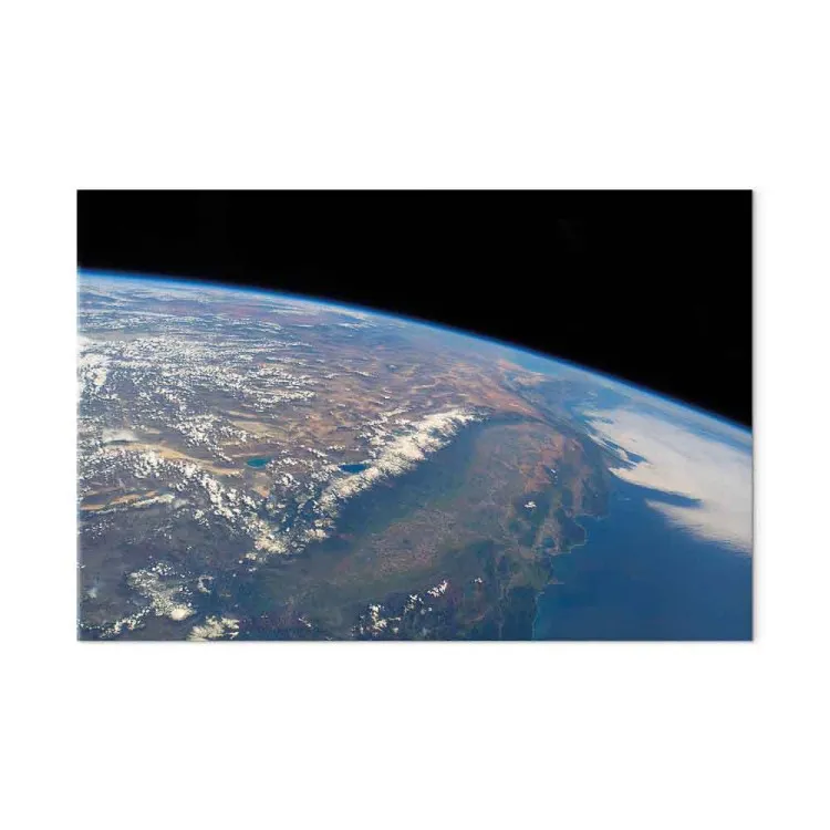 Vista satélite do continente e do oceano - Terra a partir do espaço