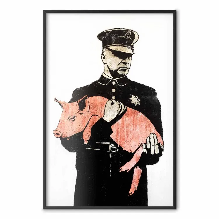 Porco Policial - policial segurando um porquinho rosa dormindo
