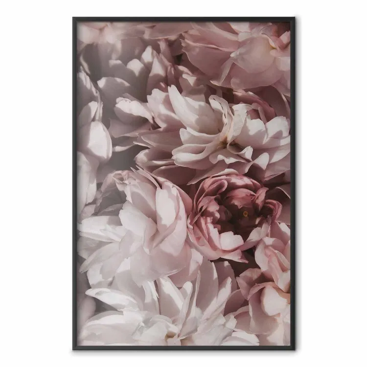Verão no Jardim - composição aveludada de delicadas flores vermelhas
