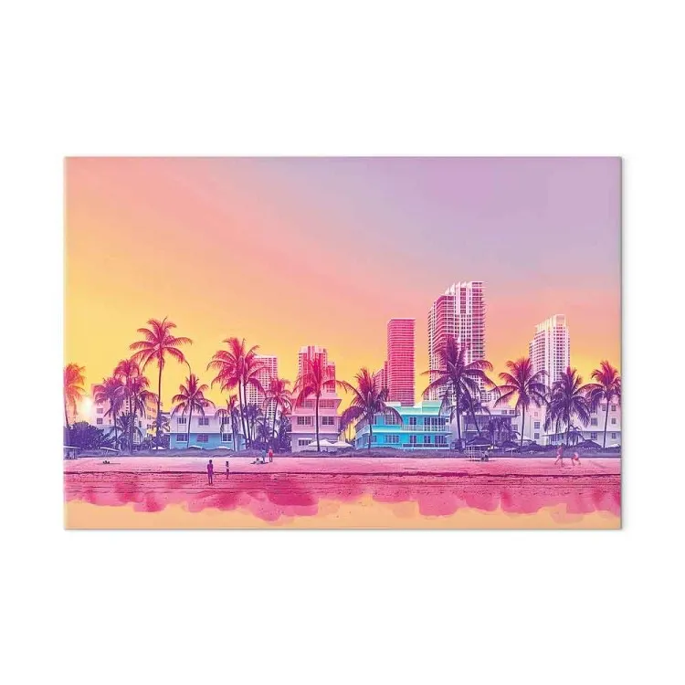 Praia de néon - edifícios coloridos e palmeiras ao pôr do sol